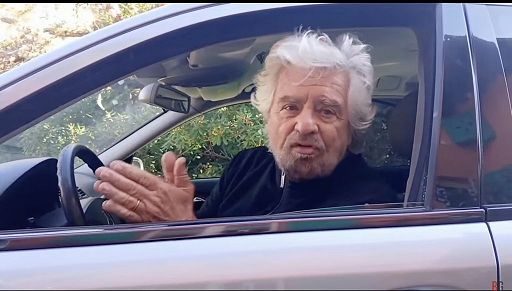 Il M5S tra l’eredità di Grillo e la responsabilità di governo