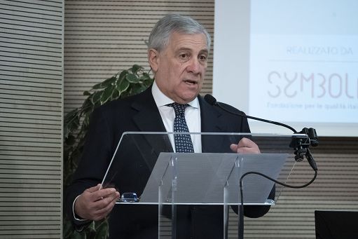 Dazi-Trump-Tajani-prenderemo-tutte-le-decisioni-con-lUe.jpg