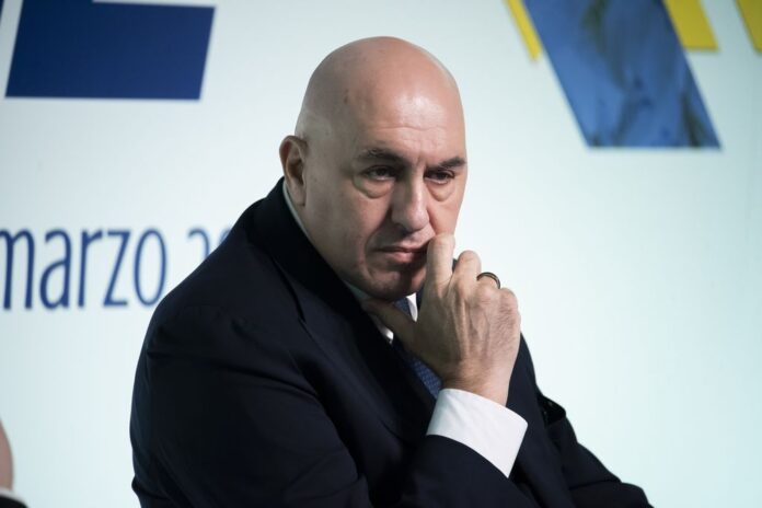 1746696940_105_Difesa-Crosetto-e-il-momento-piu-difficile-degli-ultimi-70.jpg