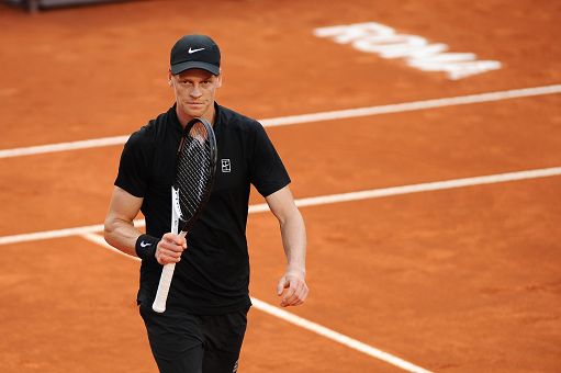 Tennis-Sinner-agli-ottavi-degli-Internazionali-di-Roma.jpg