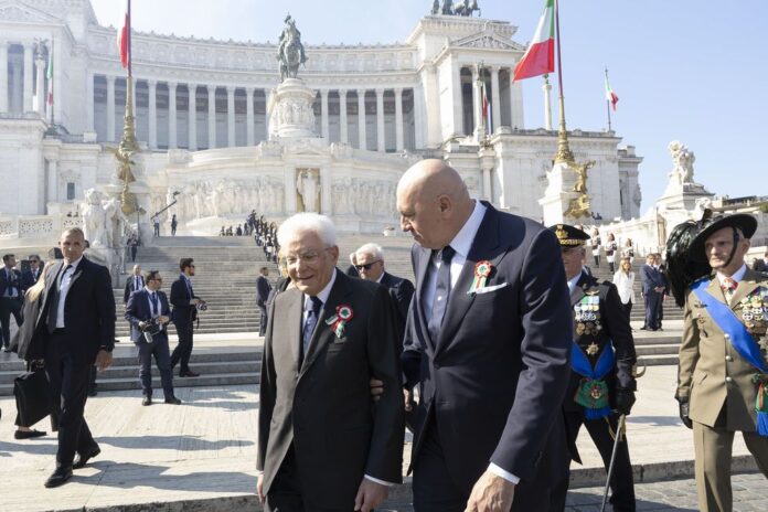 2-giugno-Mattarella-le-forze-armate-concorrono-a-sicurezza-e.jpg