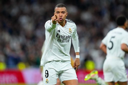 Calcio-Mbappe-ricoverato-per-una-gastroenterite-acuta.jpg
