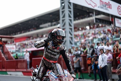 MotoGp-ad-Assen-spavento-e-primato-per-Marquez.jpg