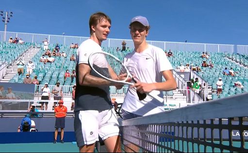 Tennis-Bublik-vince-il-torneo-di-Halle.jpg
