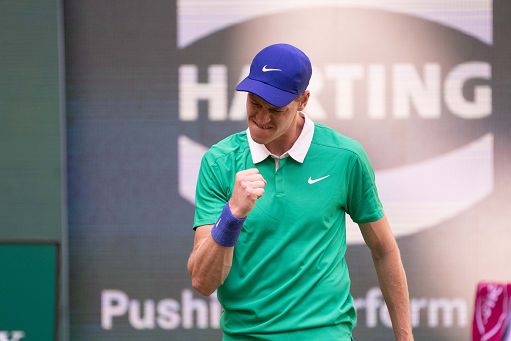 Tennis-per-Sinner-esordio-con-vittoria-ad-Halle.jpg