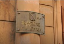 Campania felix: politica e poesia, con versi di famiglia