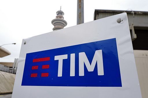 Tim-Iliad-colloqui-interrotti-ad-aprile-e-non-riprenderanno.jpg