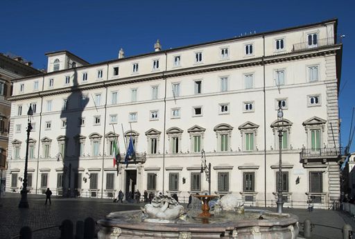 Verso-Cdm-domani-pomeriggio-attesa-riforma-esame-di-maturita.jpg