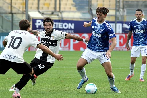 Calcio-Parma-e-Como-non-si-fanno-male-al-Tardini.jpg