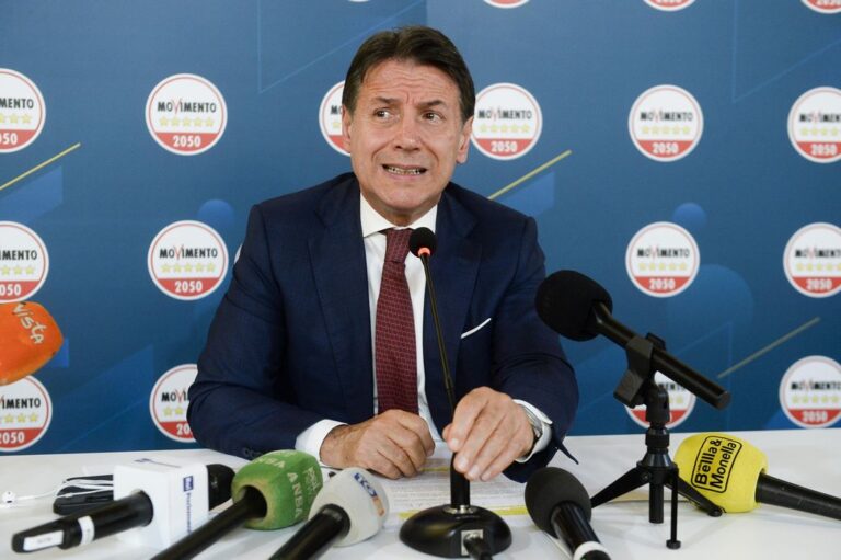 Governo, Conte: Le Pen invidia a Meloni il Pnrr che lei non voleva