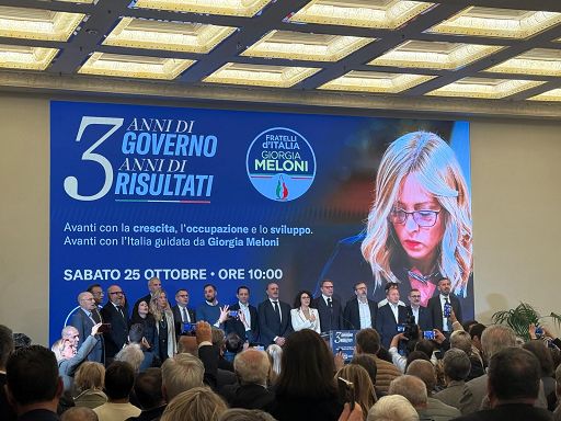 Lollobrigida-tanti-pensionati-iscritti-Cgil-hanno-tempo-di-manifestare.jpg