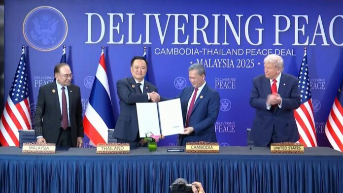Thailandia-e-Cambogia-firmano-la-tregua-davanti-a-Trump.jpg