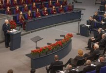 Mattarella, no alla guerra: “nie wieder” è l’orizzonte morale dell’Europa