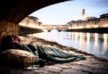 A Firenze non si dona solo arte. Chiedetelo ai barboni