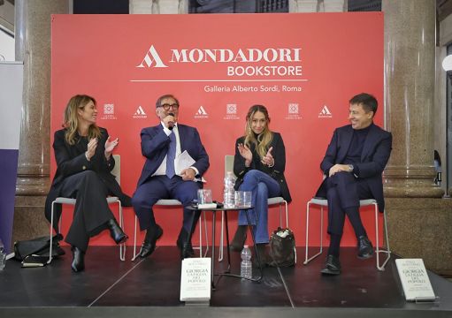 Fdi-celebra-Giorgia-figlia-del-popolo-vs-sinistra-al-caviale.jpg