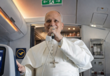 L’invettiva di Trump, la fermezza del Papa: uno scontro…di civiltà