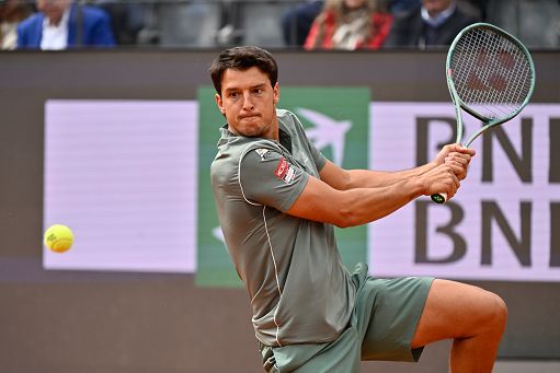 Tennis-Atp-250-Bastad-Darderi-ko-in-finale-Rublev-vince.jpg