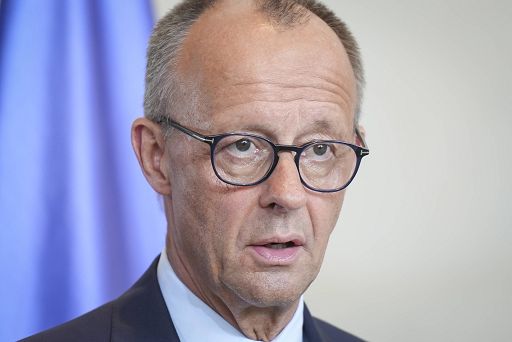 Il-cancelliere-tedesco-Merz-quotIeri-la-sconfitta-elettorale-piu-pesantequot.jpg