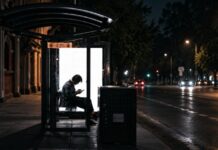 «È tempo di una strategia italiana sulla connessione sociale». Intervista a Derinaldis