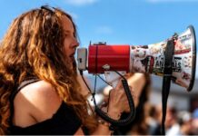 La protesta dei giovani e l’urgenza di cambiare